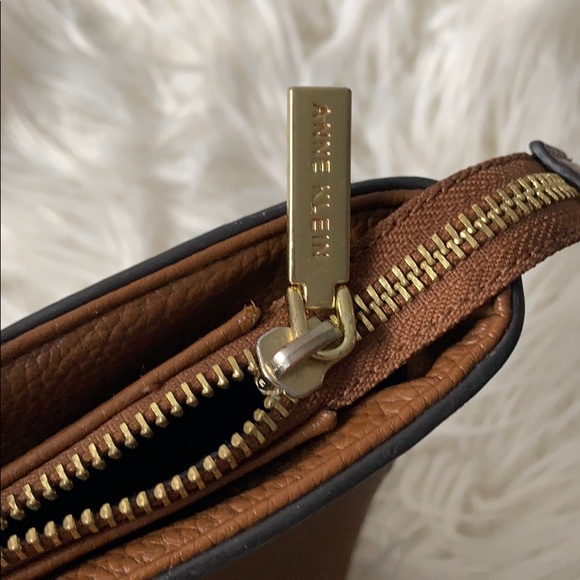 ANNE KLEIN TAN/BROWNISH BAG - Picture 6 of 11